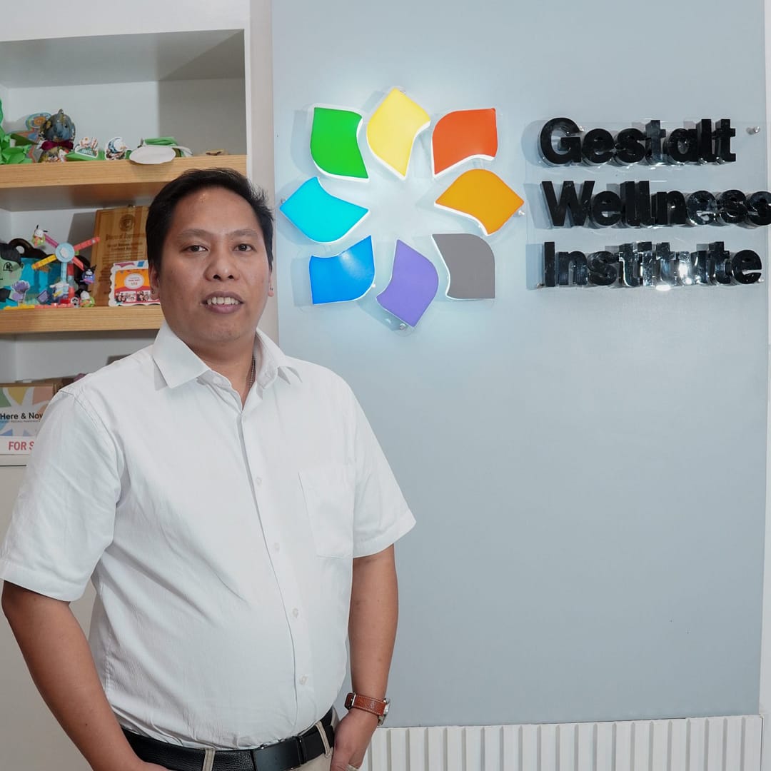 Portrait of Kirk Patrick Castro, GWI practitioner